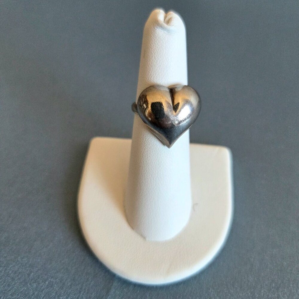 Sterling silver heart shape ring.